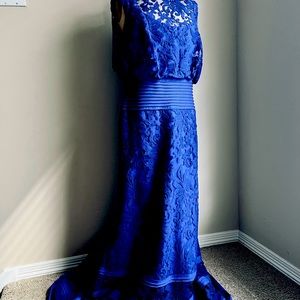 Tadashi Shoji Cobalt blue evening dress size 12